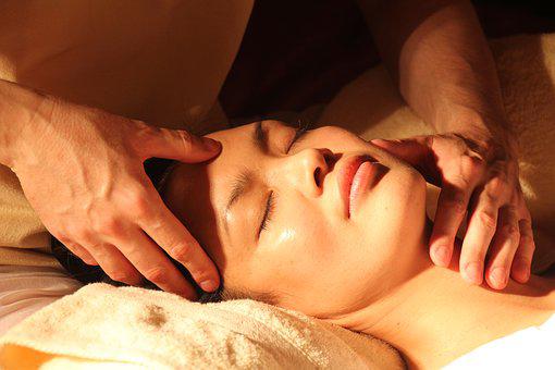 ansigts_massage behandlinger